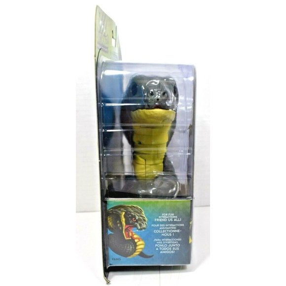 WowWee Fingerlings Untamed Fang Snake Ferocious at Your Fingertips (New) - Picture 3 of 6